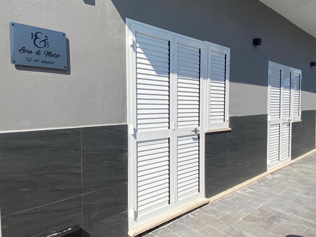 Bnb Aria Di Mare Santa Marinella Exteriör bild