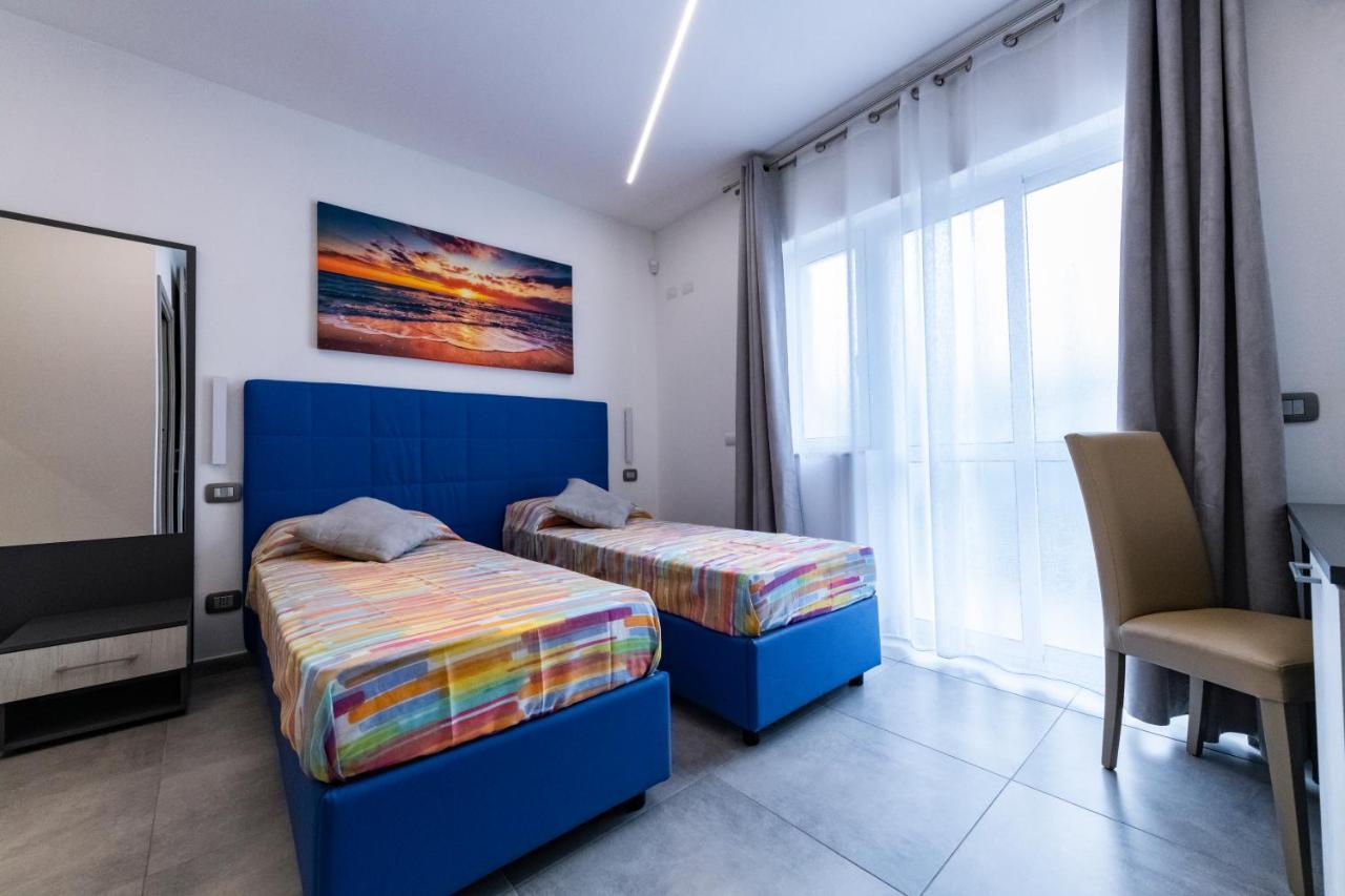 Bnb Aria Di Mare Santa Marinella Exteriör bild